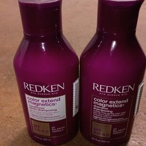 Redken Color Extend Magnetics Shampoo & Conditioner - Purple